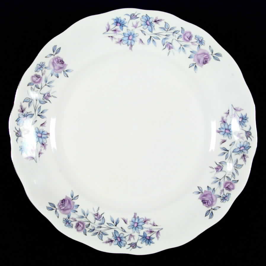 Gloria Dinner Plate by Favolina-Karolina-1