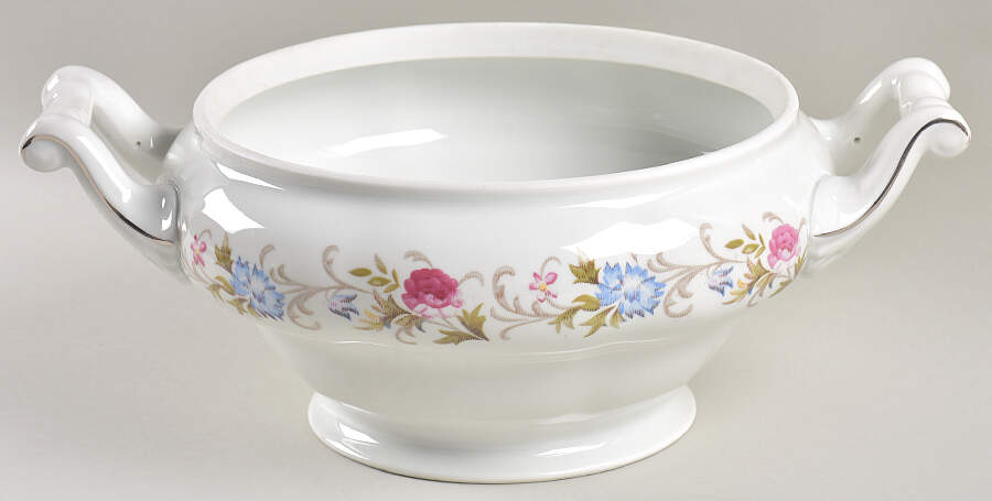Marjorie Tureen No Lid by Favolina-Karolina-1