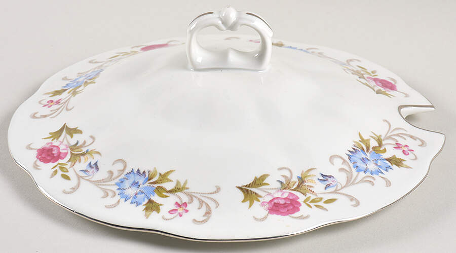 Marjorie Lid for Tureen by Favolina-Karolina-1