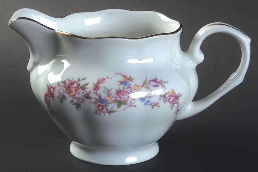 Spring Garland Creamer by Favolina-Karolina-1