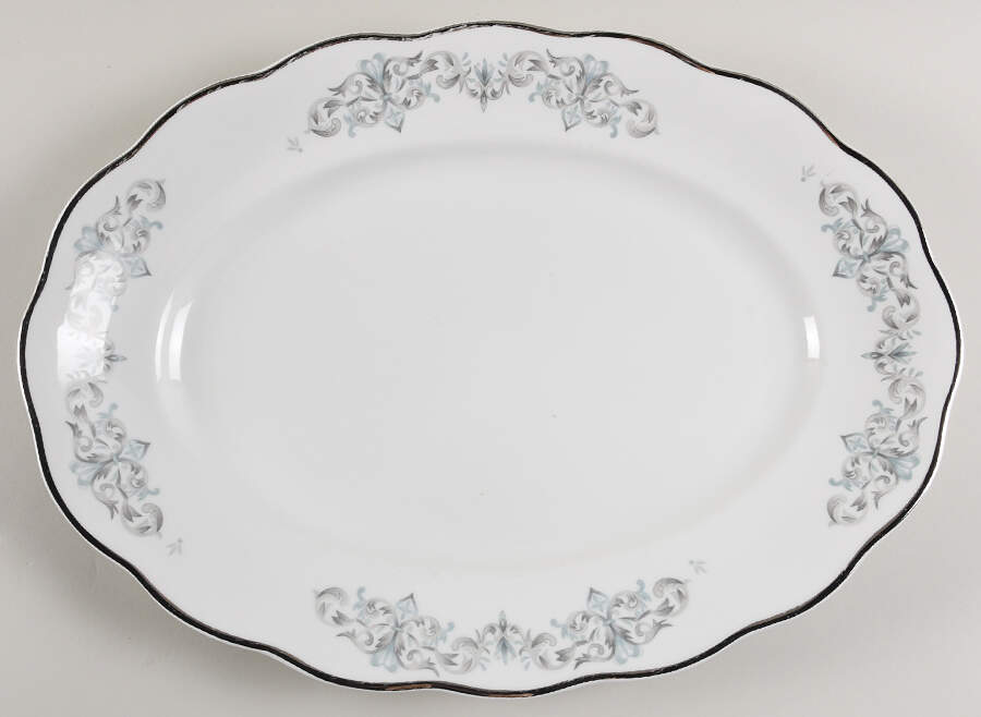 Tempo (Scallop) 15" Oval Serving Platter by Favolina-Karolina-1
