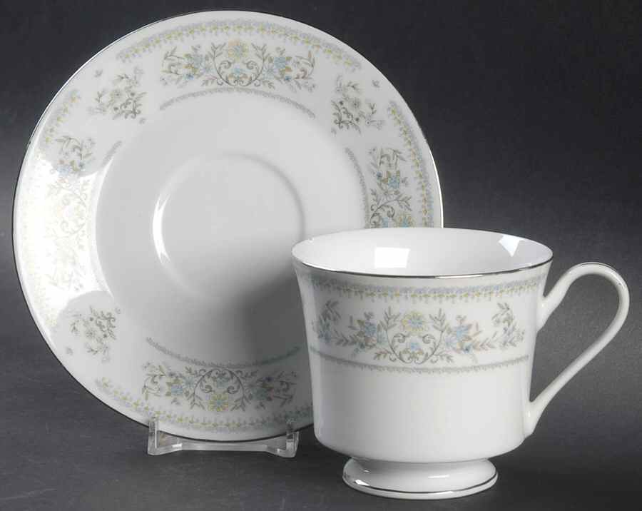 CX934 Footed Cup & Saucer Set by China (Made in China)-1