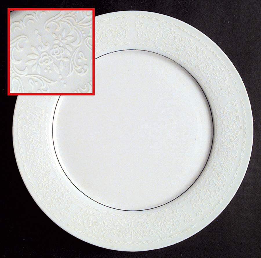 FCC27 Dinner Plate by Fine China of China-1