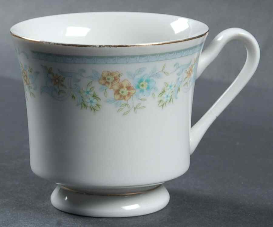 CX940 Footed Cup by China (Made in China)-1