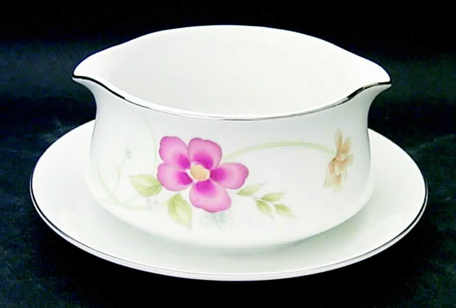 Annabelle Round Gravy Boat/Attached Underplate by Fine China of Japan-1