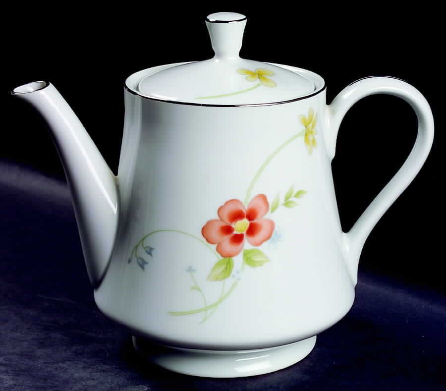 Annabelle Teapot & Lid by Fine China of Japan-1