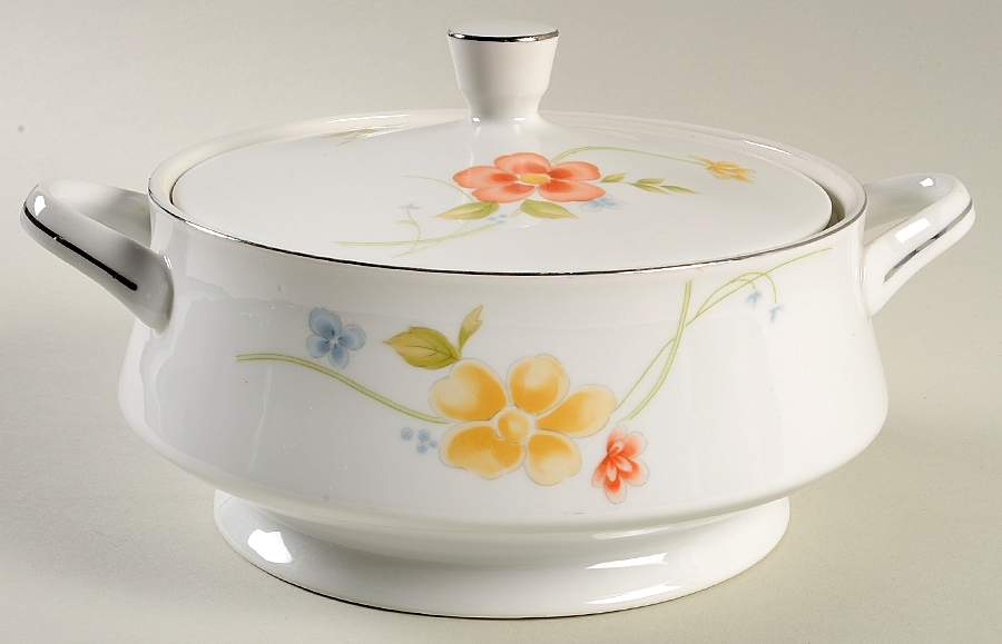 Annabelle Round Covered Vegetable by Fine China of Japan-1