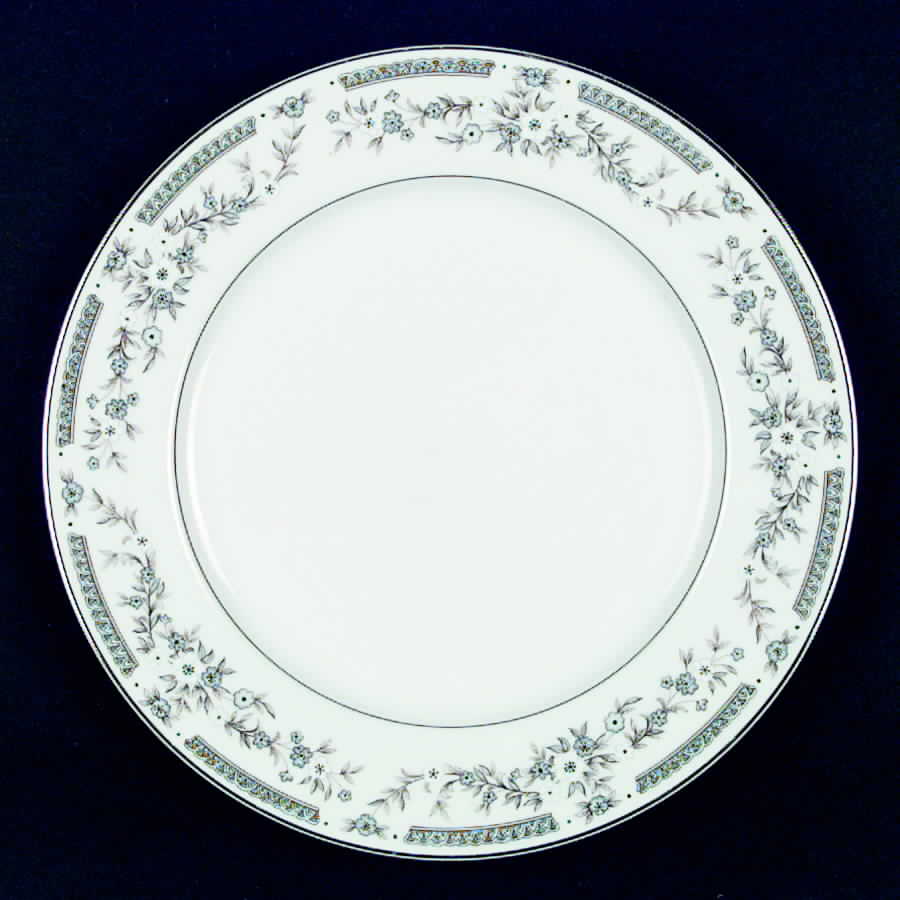 Aragon Dinner Plate by Fine China of Japan-1