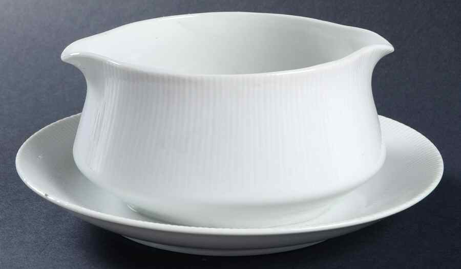 Ascot Gravy Boat with Attached Underplate by Fine China of Japan-1