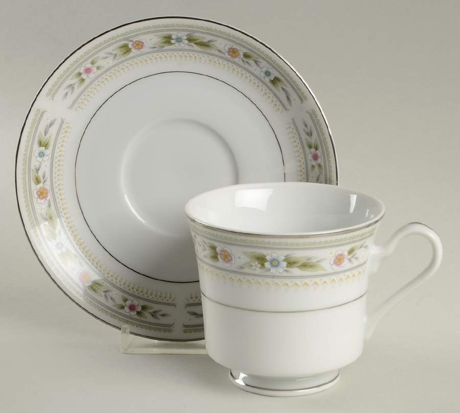Ballet Footed Cup & Saucer Set by Fine China of Japan-1