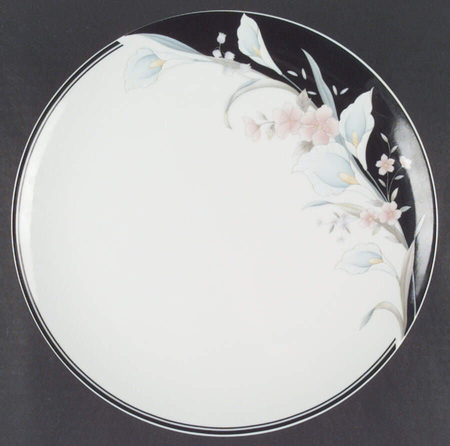 Black Rhapsody Dinner Plate by Fine China of Japan-1