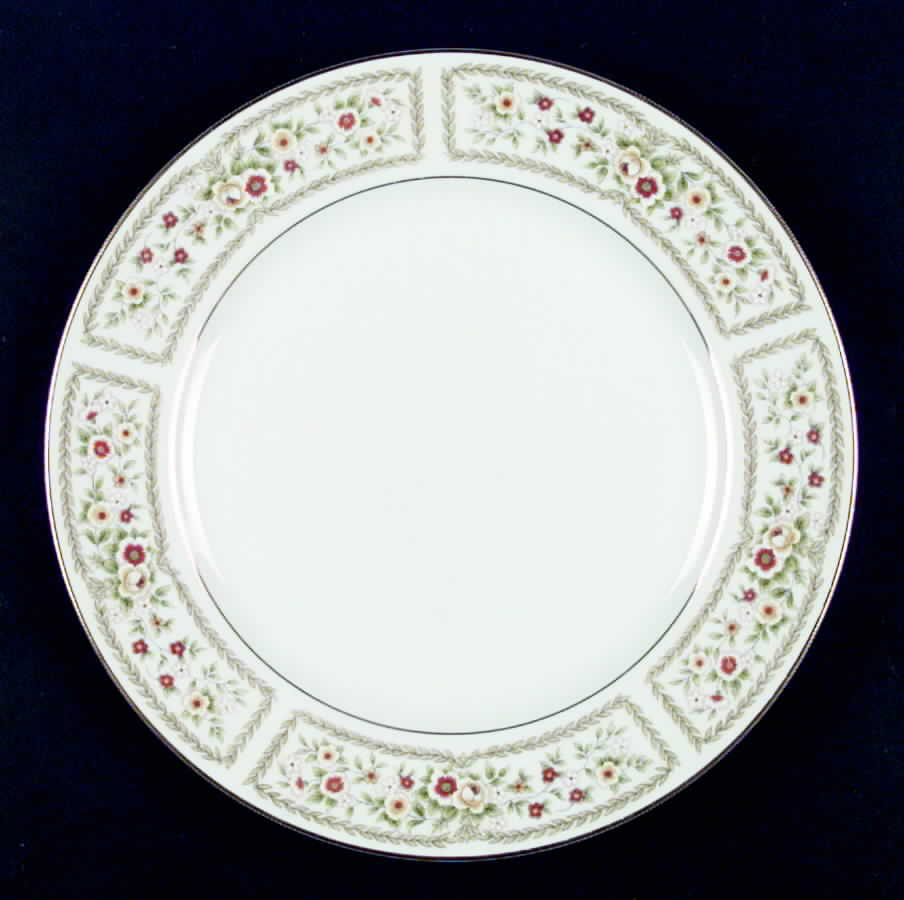 Brentwood Dinner Plate by Fine China of Japan-1