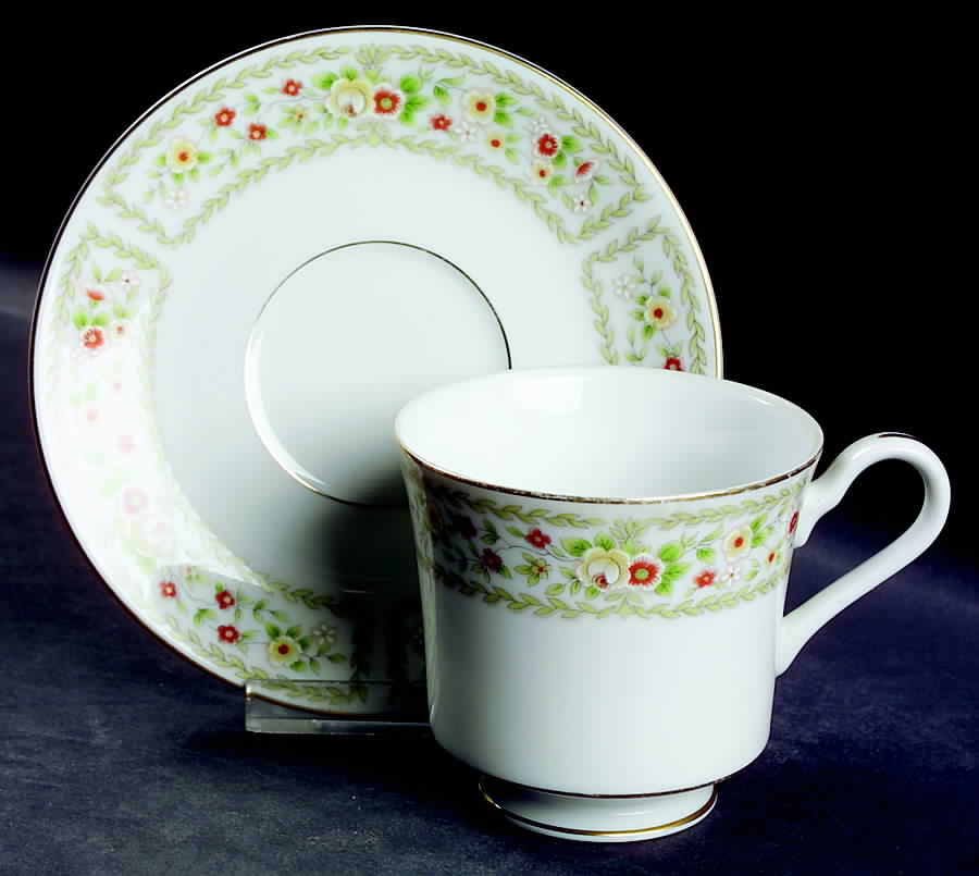 Brentwood Footed Cup & Saucer Set by Fine China of Japan-1