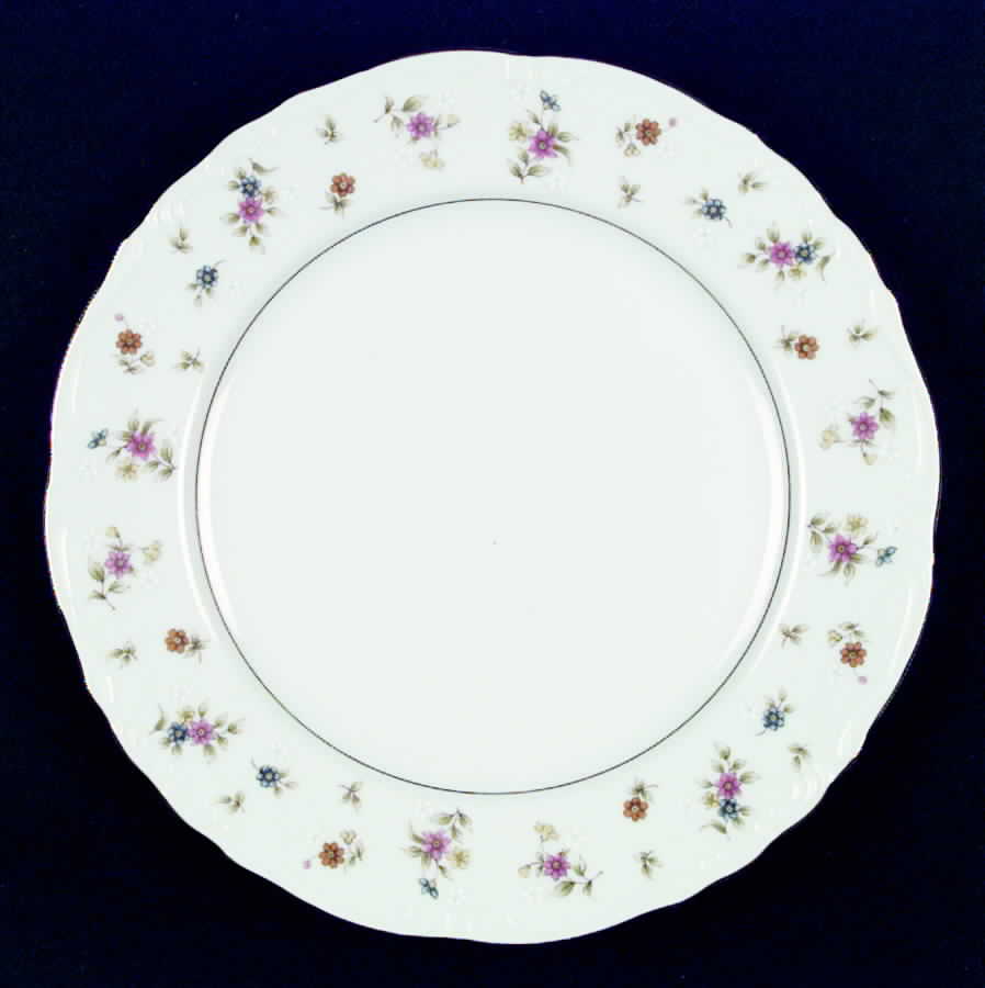 Briarcliff Dinner Plate by Fine China of Japan-1