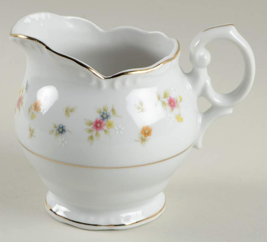 Briarcliff Creamer by Fine China of Japan-1