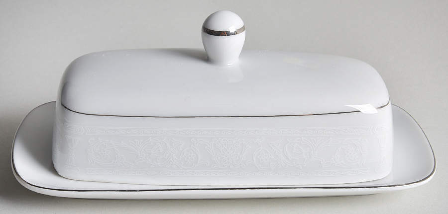 Demure 1/4 Lb Covered Butter by Fine China of Japan-1