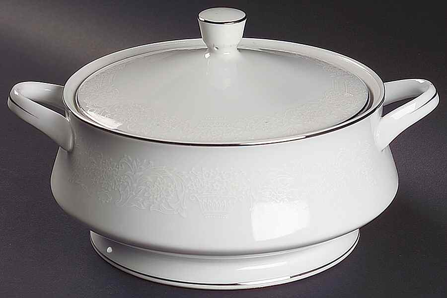 Elegant Lace Round Covered Vegetable by Fine China of Japan-1