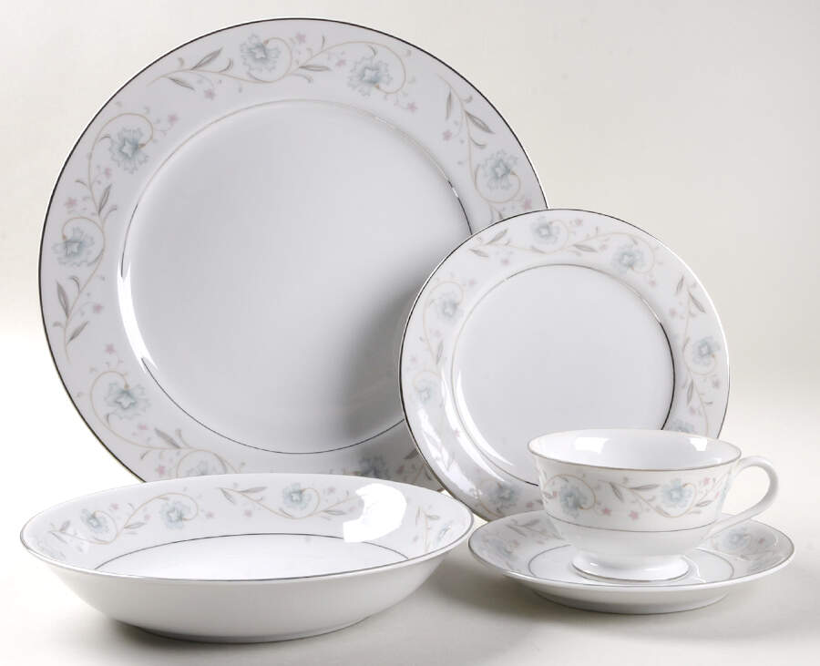 English Garden (Platinum) 40  Piece Estate Set by Fine China of Japan-1