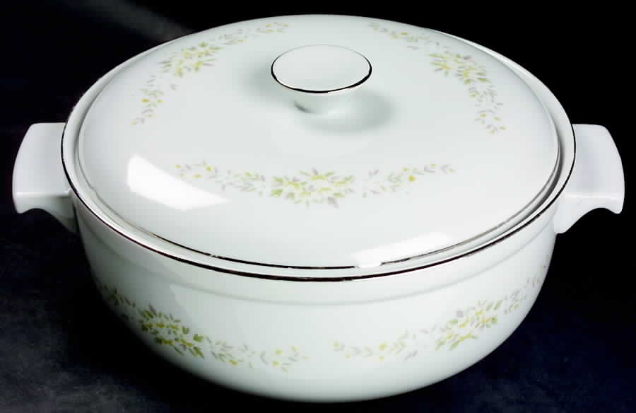 Lady Carolyn 2 Qt Round Covered Casserole by Fine China of Japan-1