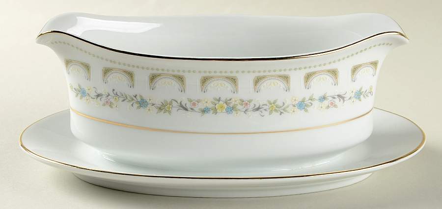 La Mancha Gravy Boat with Attached Underplate by Fine China of Japan-1
