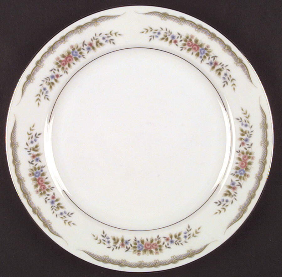 Pasadena Dinner Plate by Fine China of Japan-1
