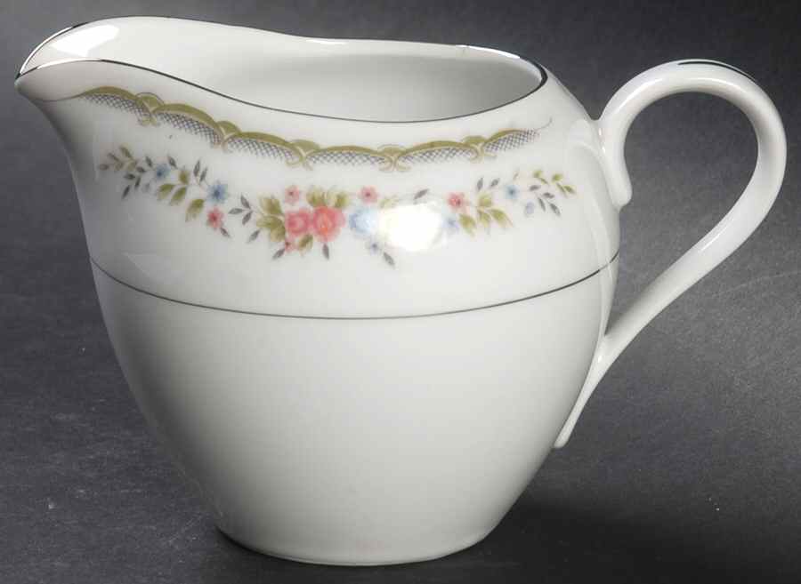 Pasadena Creamer by Fine China of Japan-1