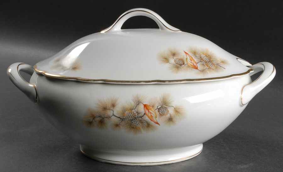 Pine Tree Tureen &  Lid by Fine China of Japan-1