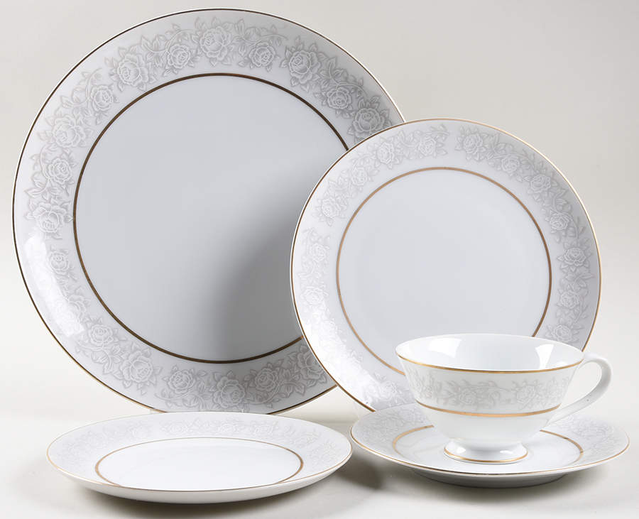 Queens Brocade 40 Piece Estate Set by Fine China of Japan-1