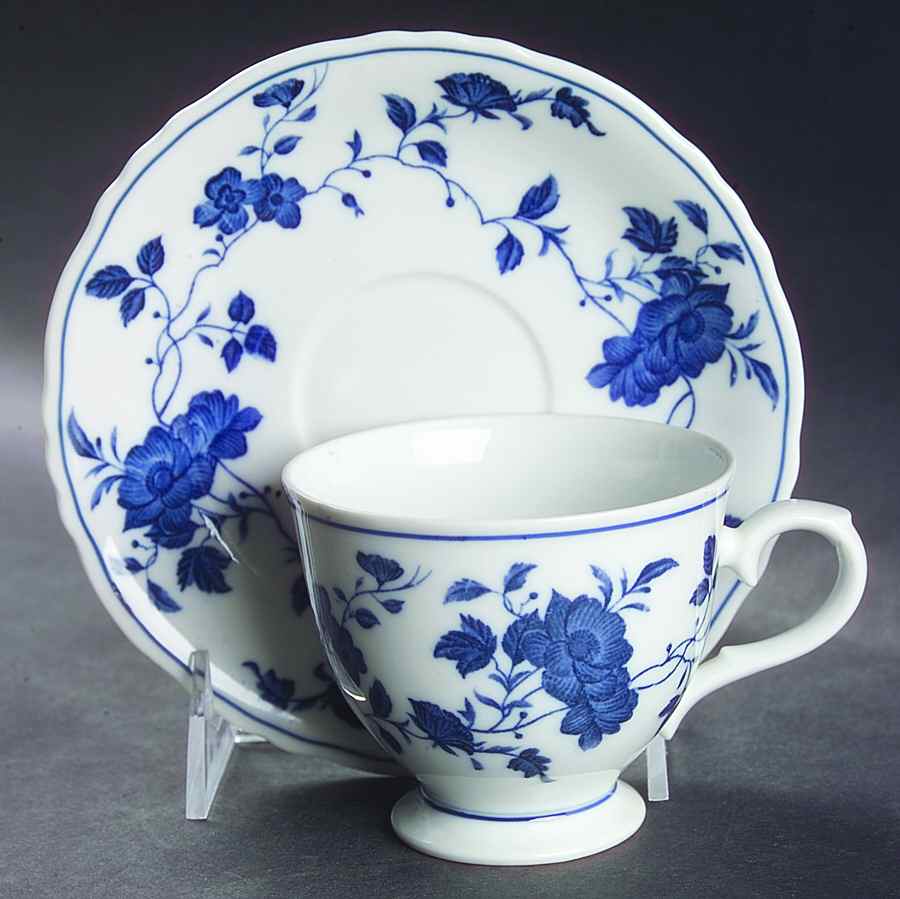 Royal Meissen Footed Cup & Saucer Set by Fine China of Japan-1