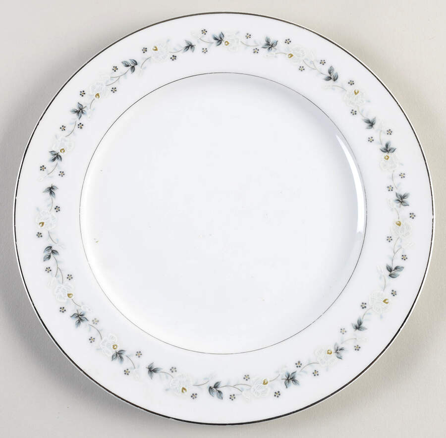 Roselle Dinner Plate by Fine China of Japan-1