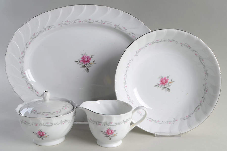 Royal Swirl 5 Piece Hostess Set by Fine China of Japan-1