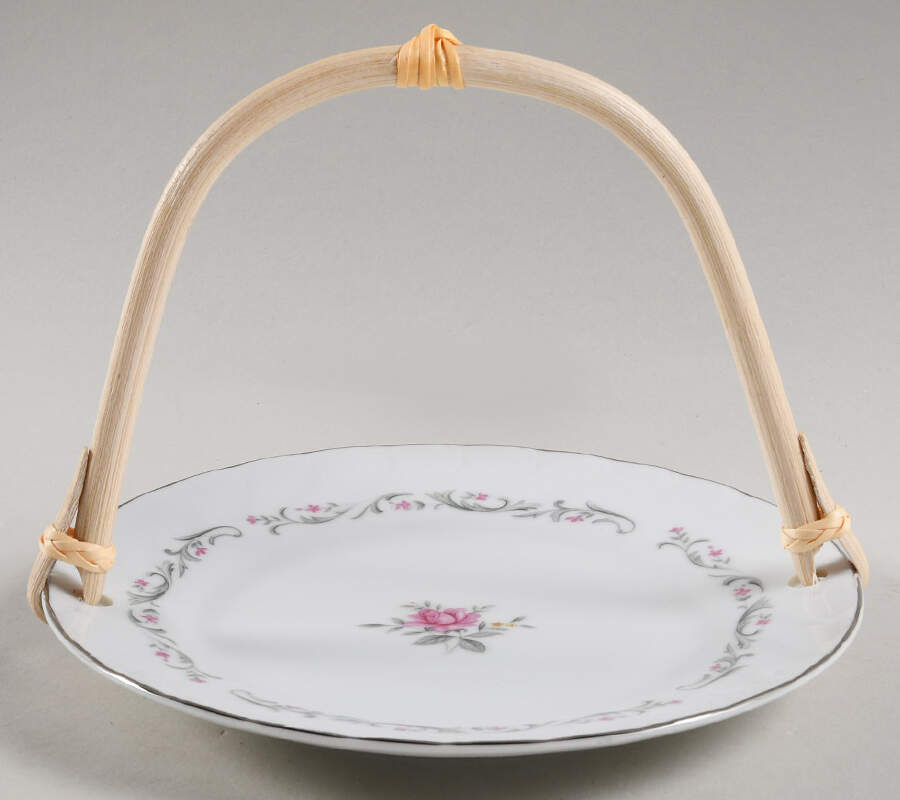 Royal Swirl 5 3/8"-5 5/8" Bamboo Handled Serving Plate  HC by Fine China of Japan-1