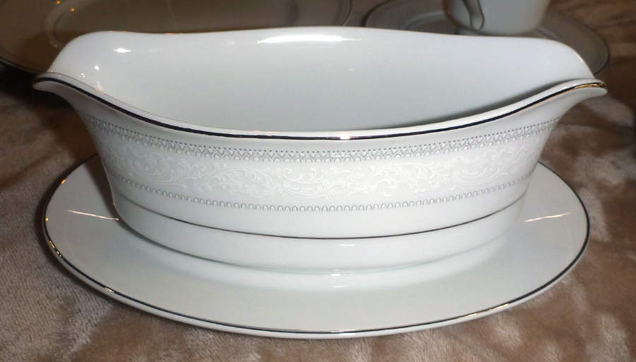 Trousseau Gravy Boat with Attached Underplate by Fine China of Japan-1