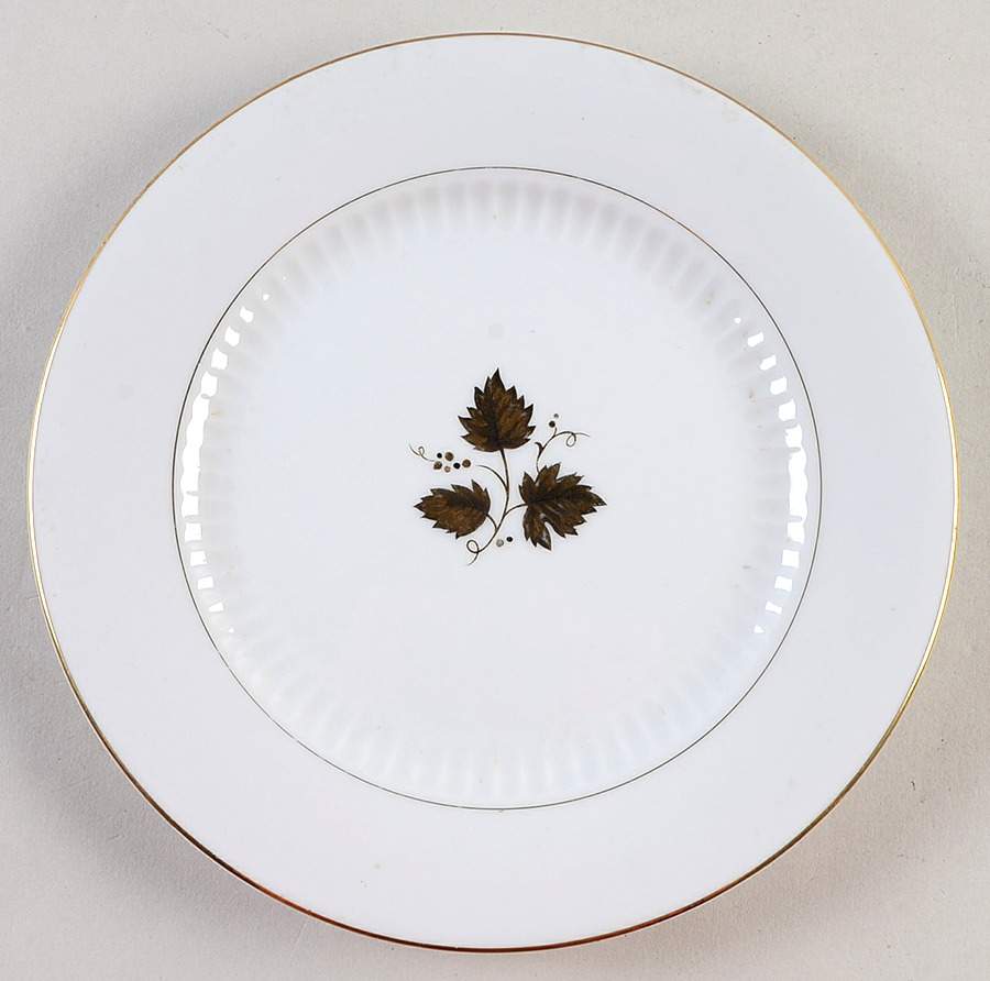 Vineyard Salad Plate by Fine China of Japan-1