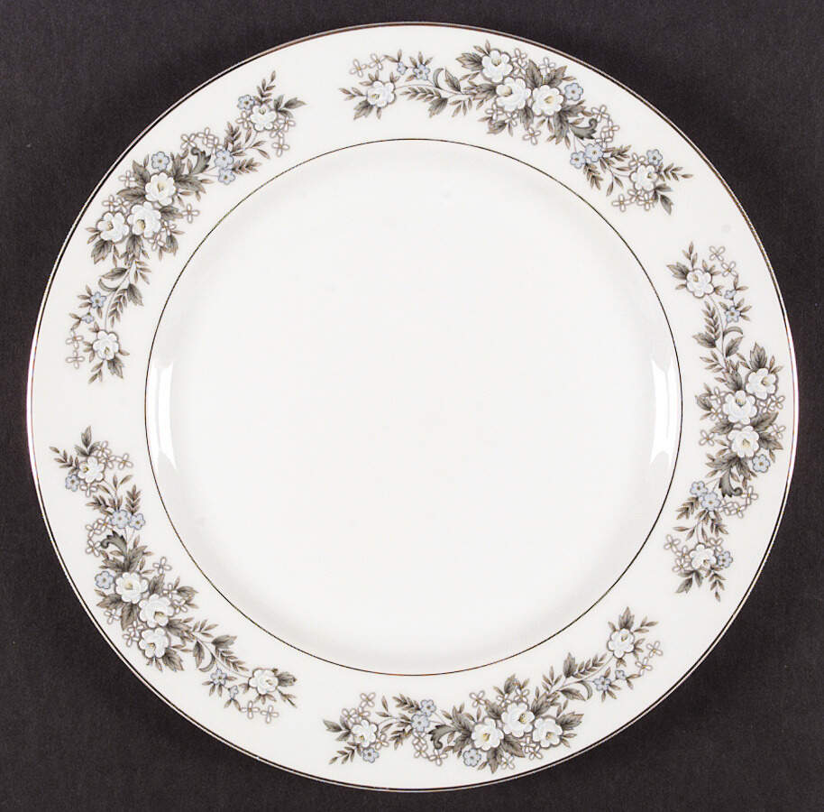 Windsor Dinner Plate by Fine China of Japan-1