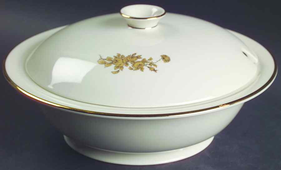 Heirloom Round Covered Vegetable by Fine Arts-1