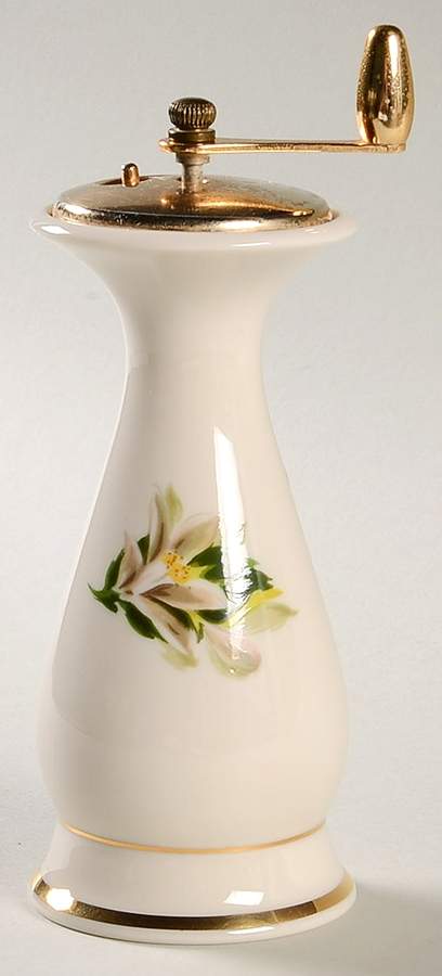 Orange Blossom & Gardenia Pepper Mill by Fine Arts-1