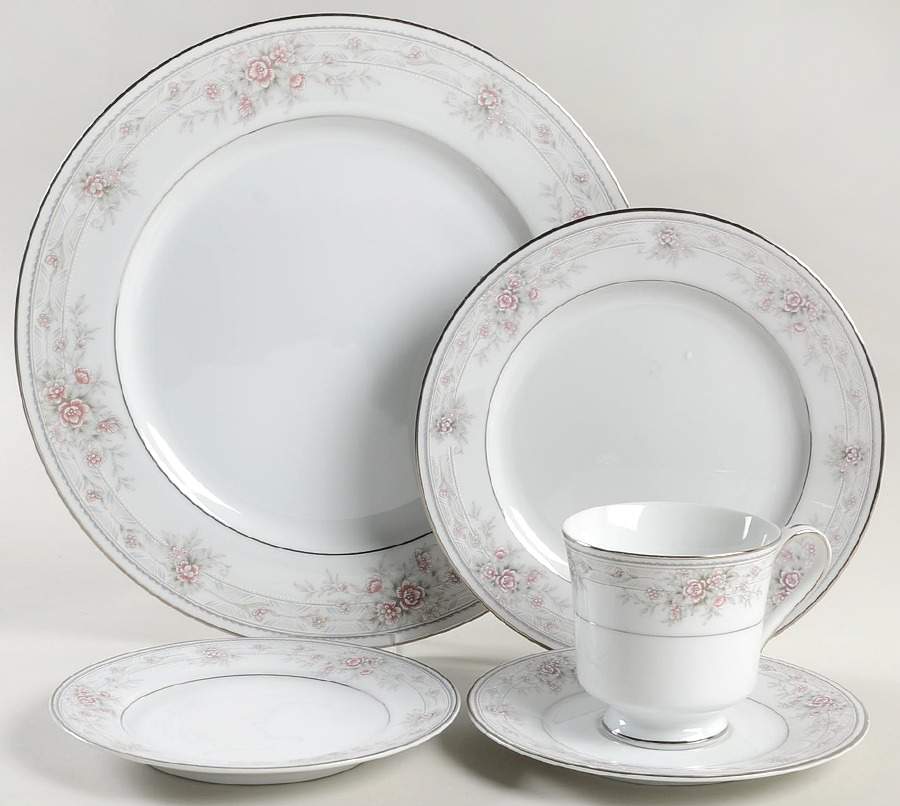Tiffany 5 Piece Place Setting by Fine Arts-1