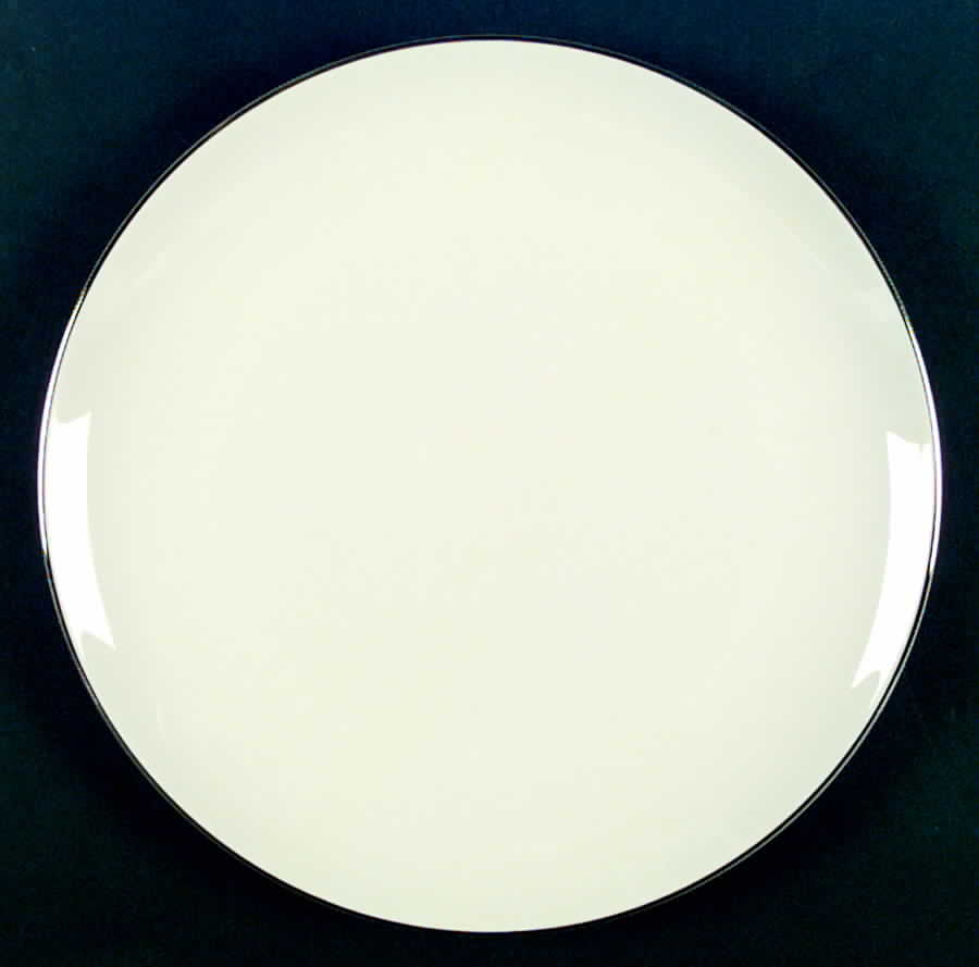 Tranquility Dinner Plate by Fine Arts-1