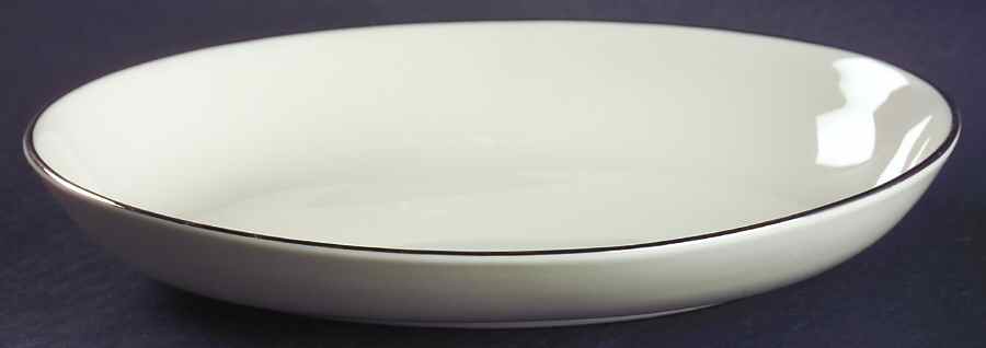 Tranquility 9" Oval Vegetable Bowl by Fine Arts-1
