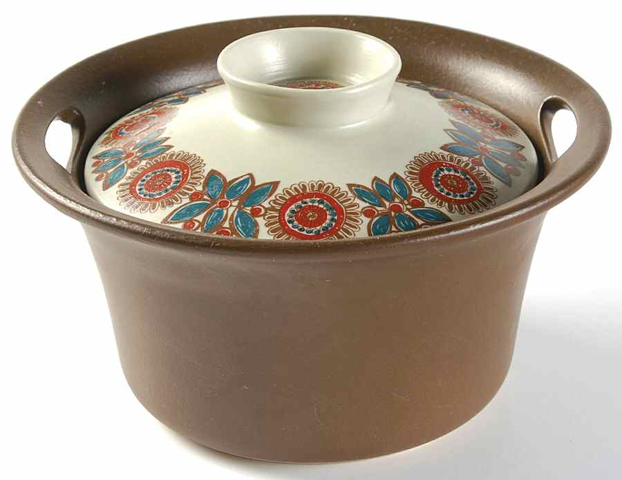 Astrid 1 Qt Round Covered Casserole by Figgjo (Norway)-1