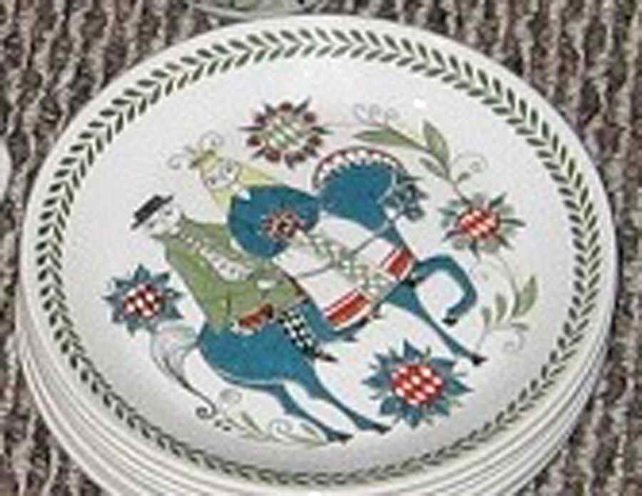 Saga Salad Plate by Figgjo (Norway)-1
