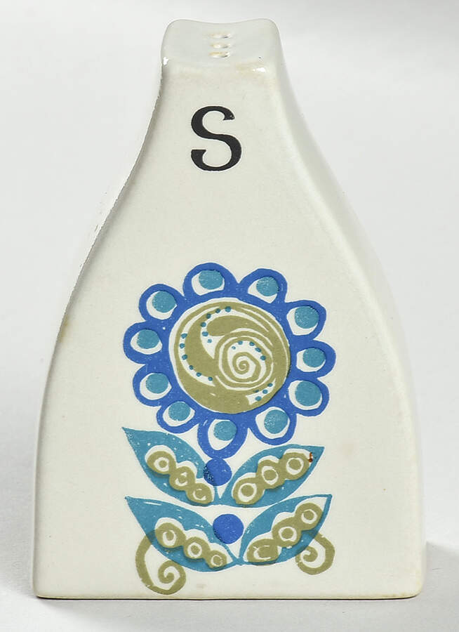 Turi Gramstad Oliver Salt Shaker by Figgjo (Norway)-1