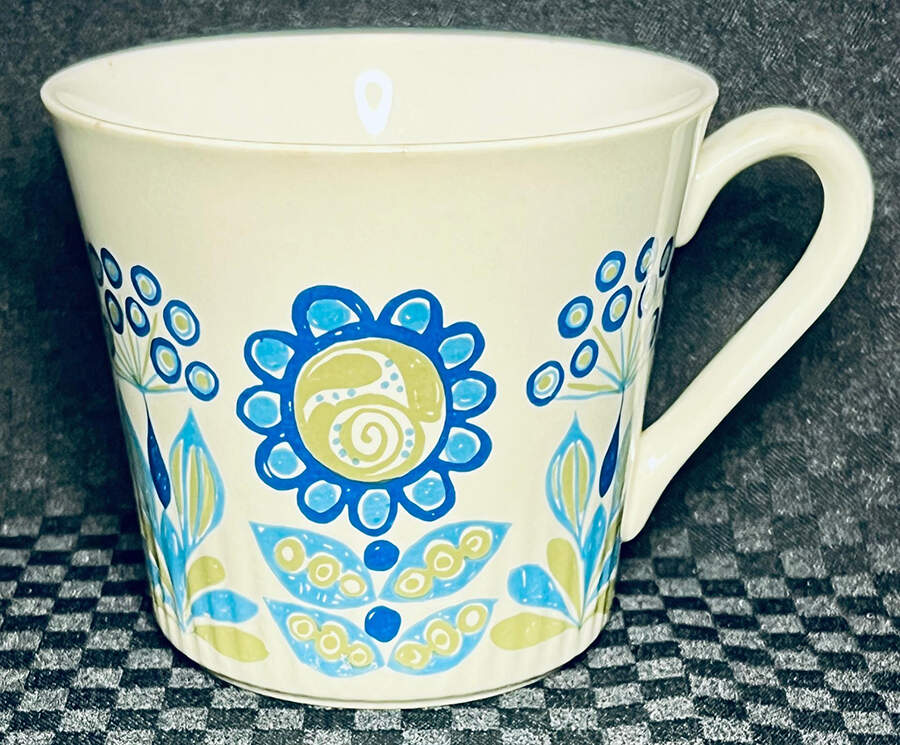 Turi Gramstad Oliver Flat Cup by Figgjo (Norway)-1