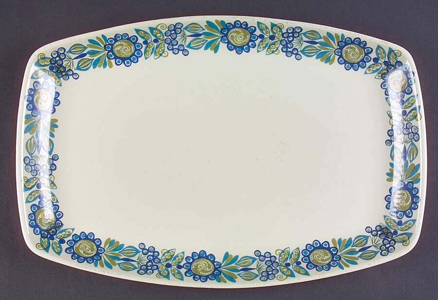 Turi Gramstad Oliver 15" Oval Serving Platter by Figgjo (Norway)-1