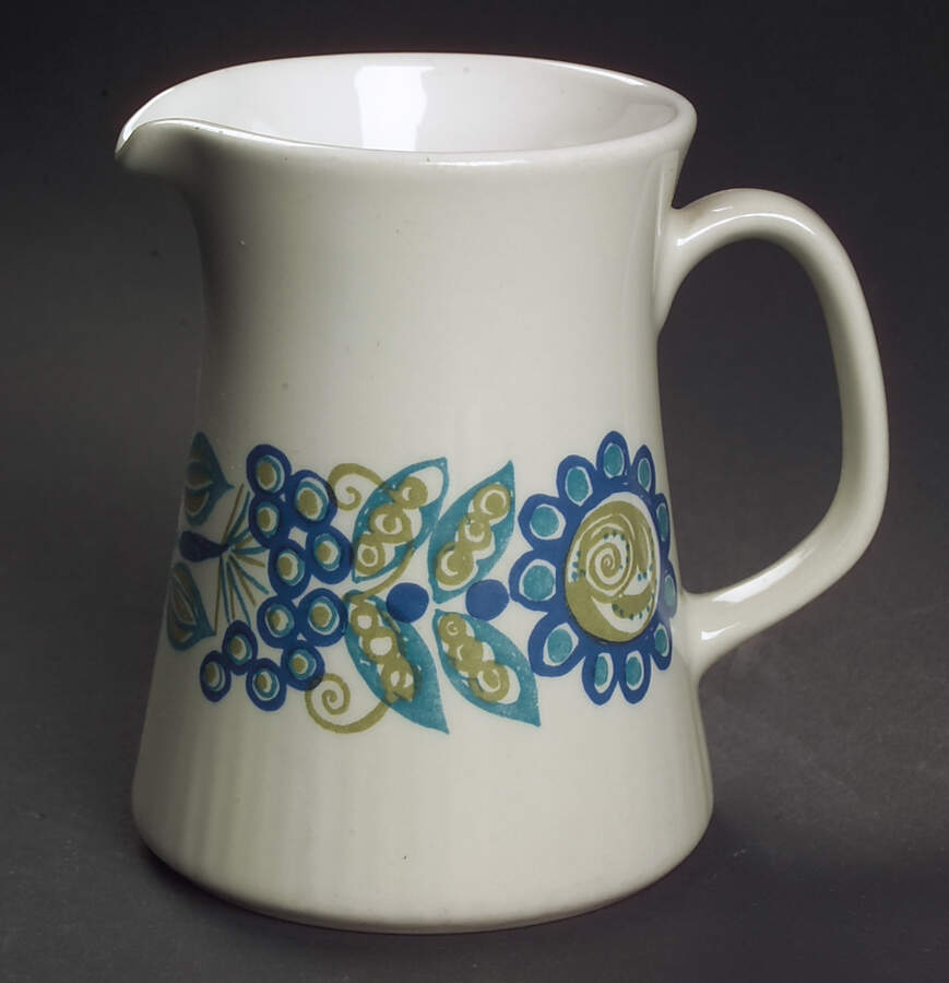 Turi Gramstad Oliver Creamer by Figgjo (Norway)-1