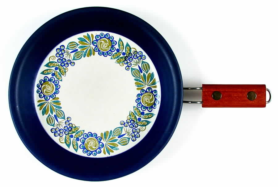 Turi Gramstad Oliver 10" Skillet with Detachable Handle by Figgjo (Norway)-1