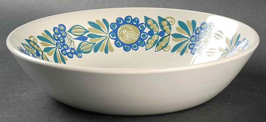 Turi Gramstad Oliver 8" Round Vegetable Bowl by Figgjo (Norway)-1