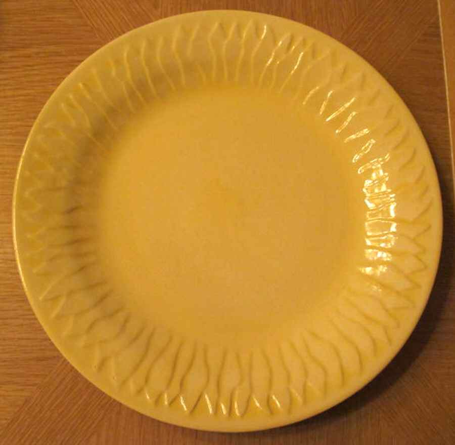 Petal Embossed (Naples) Dinner Plate by Fioriware-1