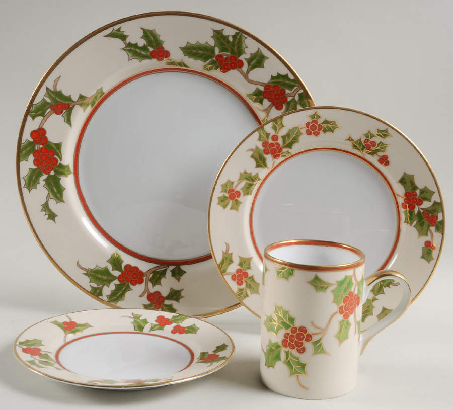 Christmas Holly 4 Piece Place Setting by Fitz & Floyd-1